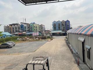 For sale 4 bed warehouse in Lam Luk Ka, Pathum Thani