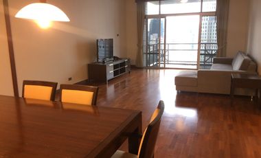Wohnung zur Miete mit 3 Zimmer in Pathum Wan, Bangkok