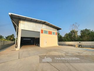 For rent warehouse in Lam Luk Ka, Pathum Thani