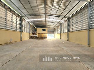For rent warehouse in Lam Luk Ka, Pathum Thani