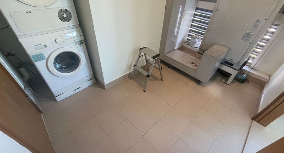 For rent and for sale 3 bedrooms condo in Khlong Toei, Bangkok