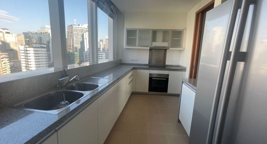 For rent and for sale 3 bedrooms condo in Khlong Toei, Bangkok