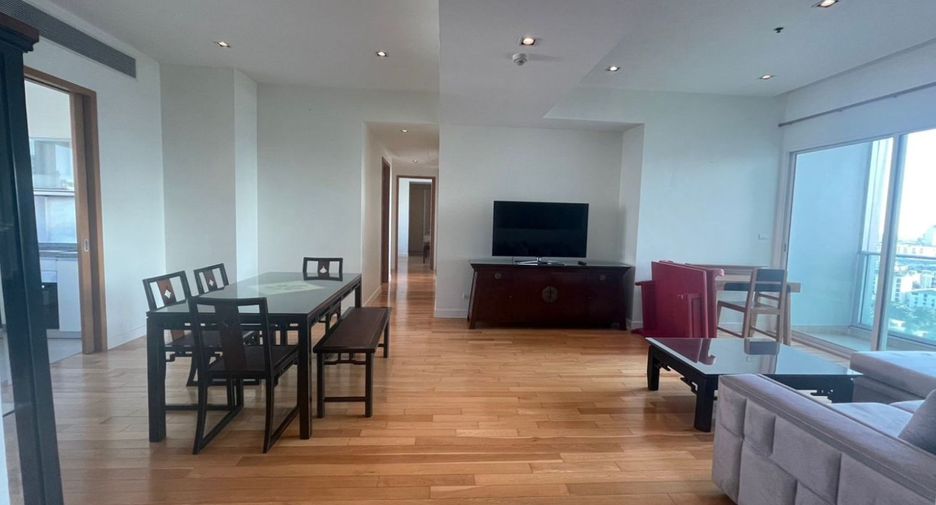 For rent and for sale 3 bedrooms condo in Khlong Toei, Bangkok