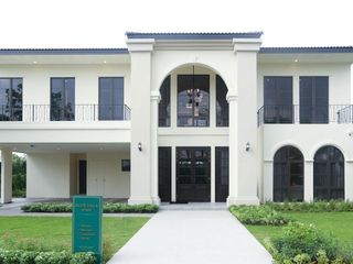 For sale 4 Beds house in Bang Khae, Bangkok