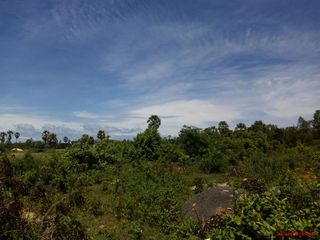 For sale land in Ban Lat, Phetchaburi