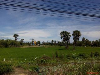 For sale land in Ban Lat, Phetchaburi