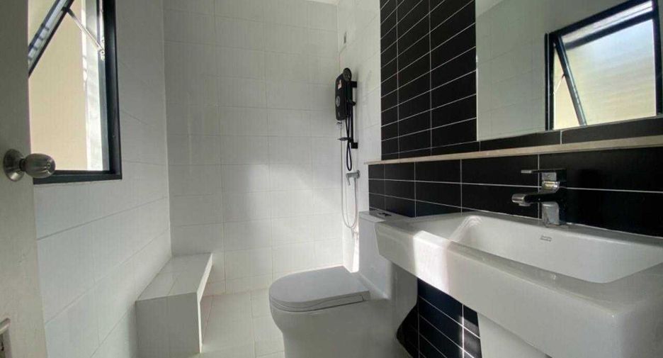For rent and for sale 3 bedrooms townhouse in Bang Khae, Bangkok