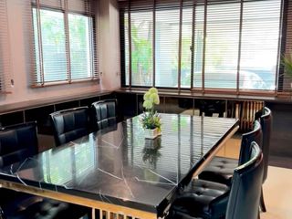 Reihenhaus zur Miete mit 3 Zimmer in Saphan Sung, Bangkok