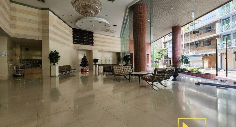 For rent 2 bedrooms condo in Khlong Toei, Bangkok