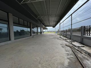 For sale 4 bed warehouse in Lat Bua Luang, Phra Nakhon Si Ayutthaya