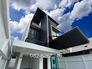 For sale 8 Beds house in Bang Kho Laem, Bangkok