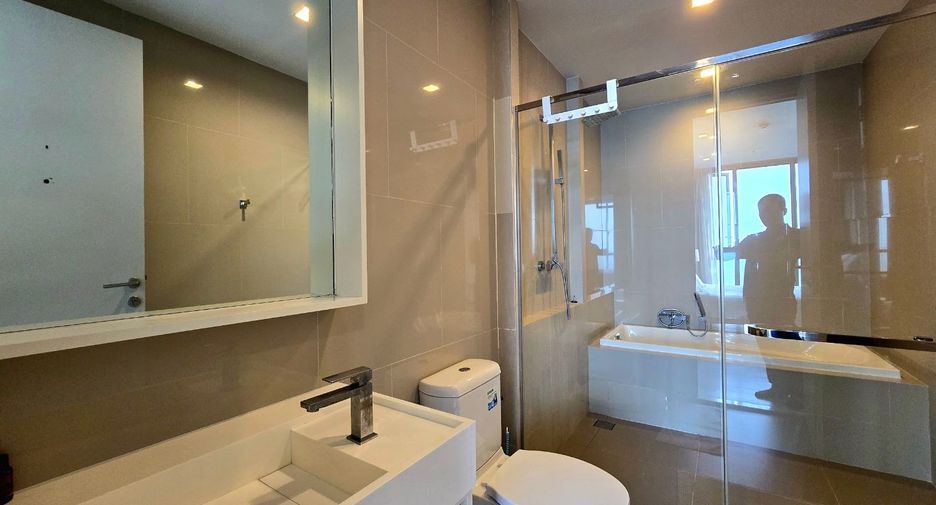 À louer et à vendre 2 chambres condo à Bang Lamung, Chonburi