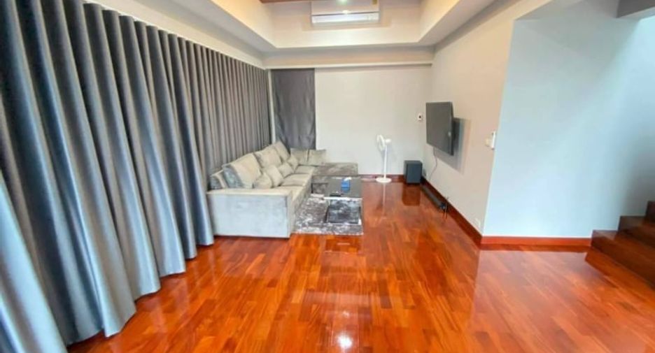 For rent 3 bedrooms house in Sai Mai, Bangkok