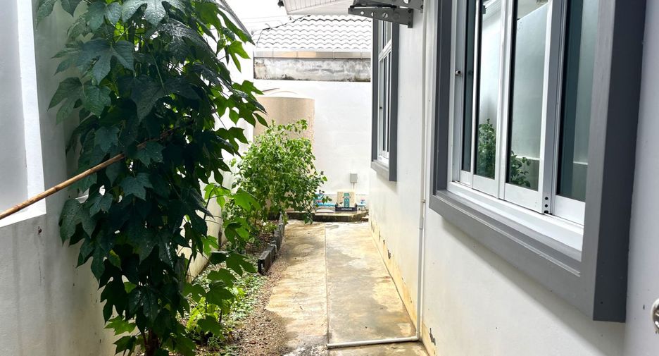 For rent and for sale 3 bedrooms house in Takua Thung, Phang Nga