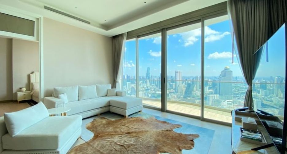 For rent 2 bedrooms condo in Khlong San, Bangkok