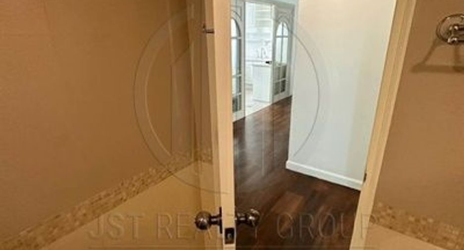 Wohnung zur Miete mit 3 Zimmer in Sathon, Bangkok