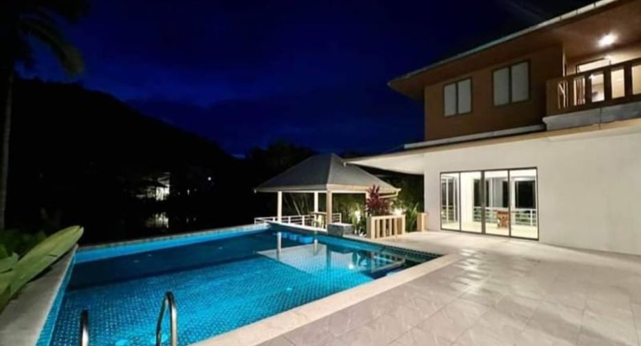 Villa zur Miete und zum Kauf mit 5 Zimmer 