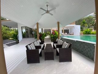 Villa zur Miete und zum Kauf mit 5 Zimmer 