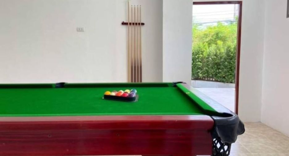 Villa zur Miete und zum Kauf mit 5 Zimmer 