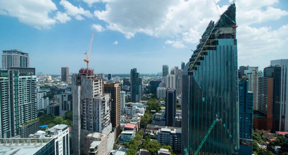 ขาย 3 ห้องนอน คอนโด ใน คลองเตย, กรุงเทพฯ