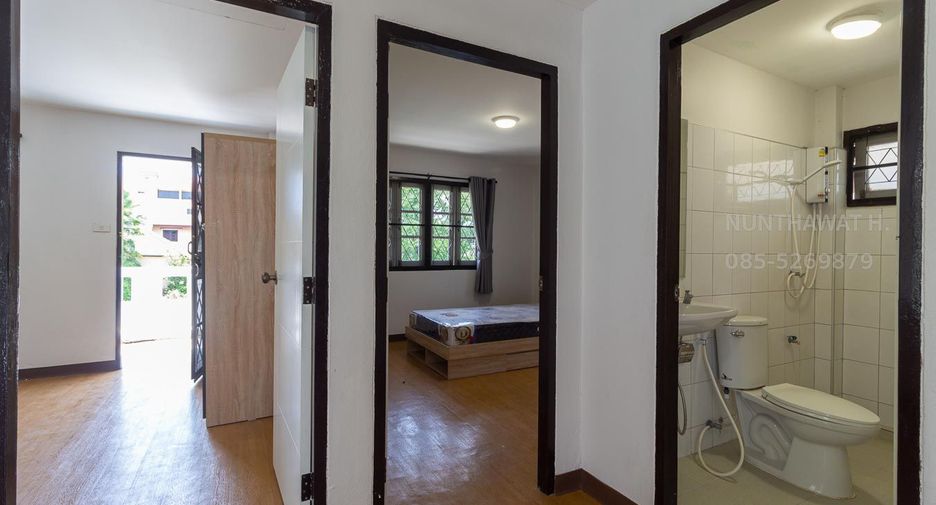 For rent 3 bedrooms house in Mueang Chiang Mai, Chiang Mai