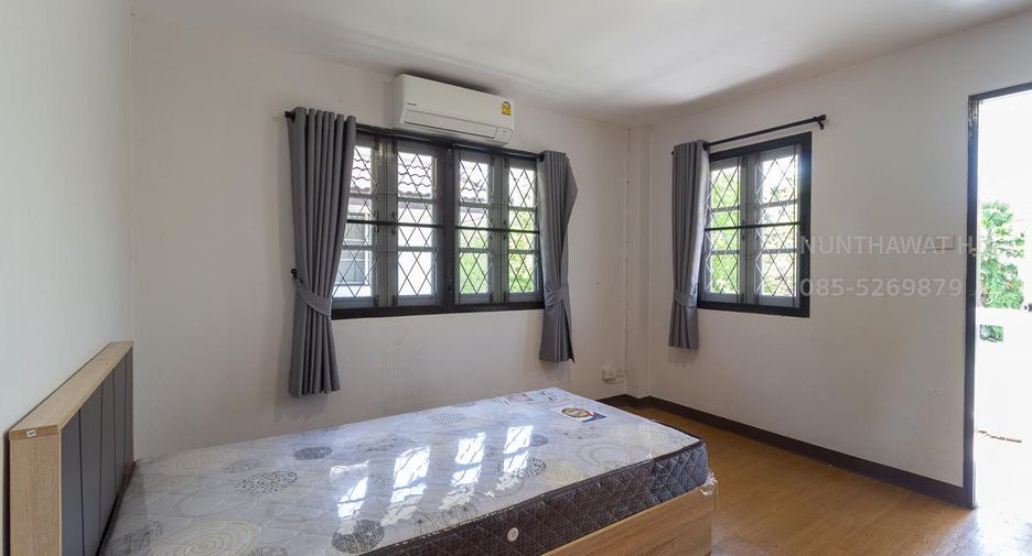 For rent 3 bedrooms house in Mueang Chiang Mai, Chiang Mai
