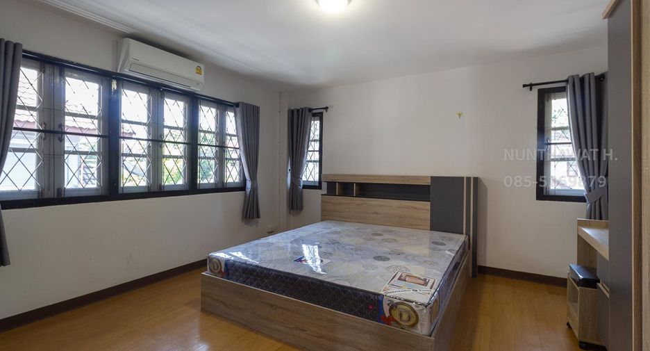For rent 3 bedrooms house in Mueang Chiang Mai, Chiang Mai