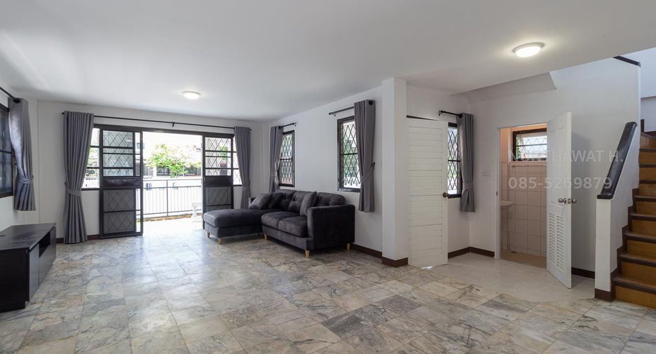 For rent 3 bedrooms house in Mueang Chiang Mai, Chiang Mai