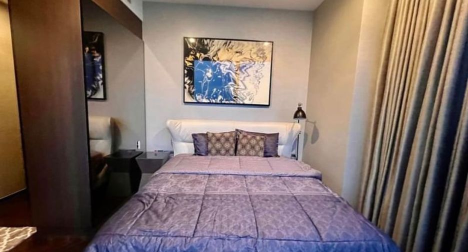For rent 2 bedrooms condo in Khlong Toei, Bangkok