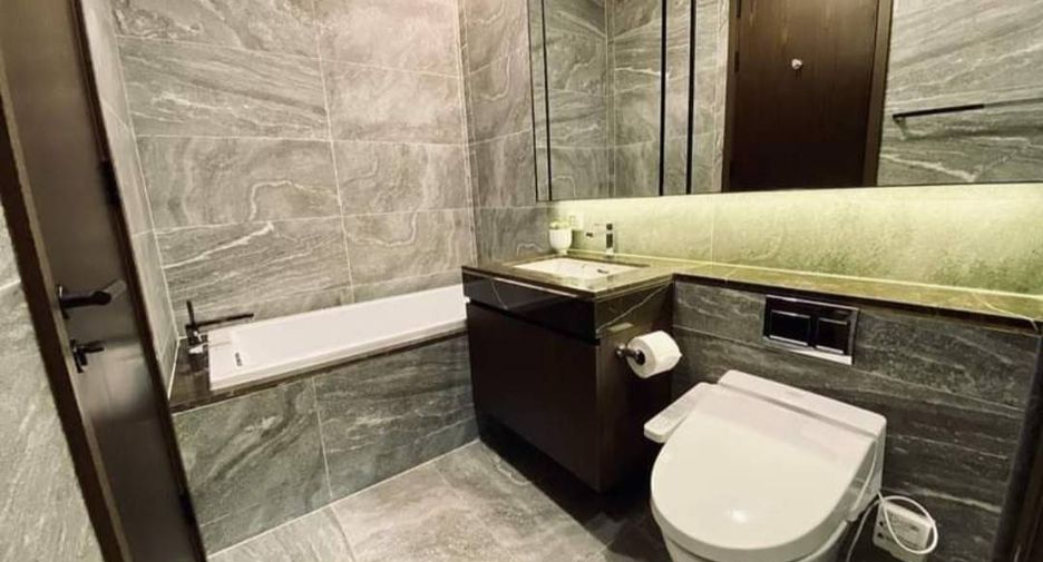 For rent and for sale 1 bed condo in Khlong Toei, Bangkok