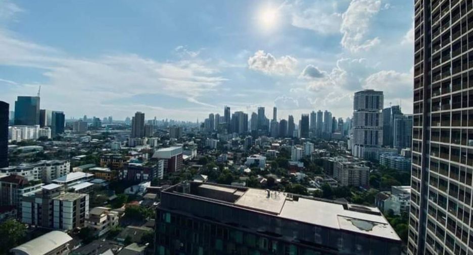 For rent and for sale 1 bed condo in Khlong Toei, Bangkok
