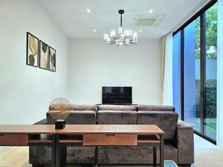 For rent 4 bedrooms house in Bang Kapi, Bangkok