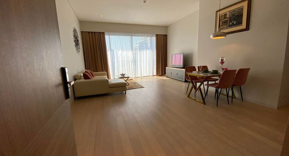 For rent 2 bedrooms condo in Watthana, Bangkok