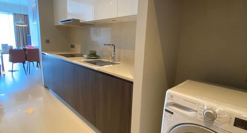 For rent 2 bedrooms condo in Watthana, Bangkok