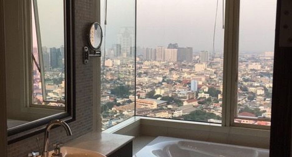 ขาย 3 ห้องนอน คอนโด ใน บางคอแหลม, กรุงเทพฯ