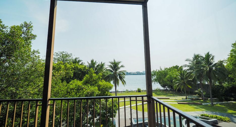 For sale 1 bed condo in Yan Nawa, Bangkok