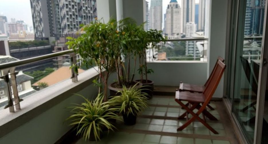 À louer 2 chambres appartement à Sathon, Bangkok