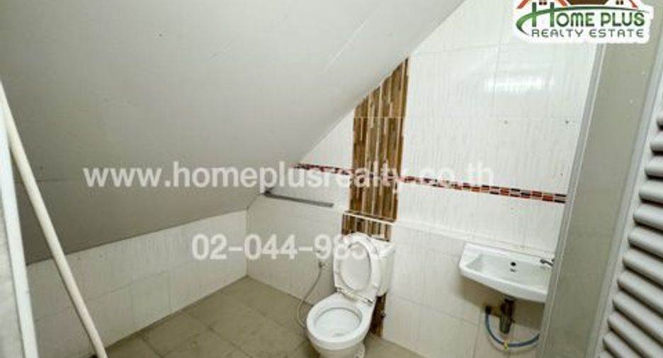 For sale 2 bed retail Space in Pho Thong, Ang Thong