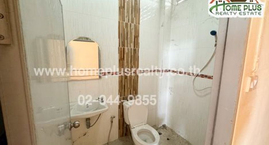 For sale 2 bedrooms retail Space in Pho Thong, Ang Thong