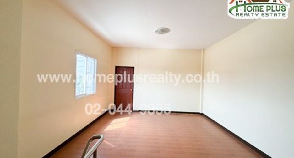 For sale 2 bed retail Space in Pho Thong, Ang Thong