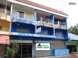 For sale 3 bed retail Space in Si Maha Phot, Prachin Buri