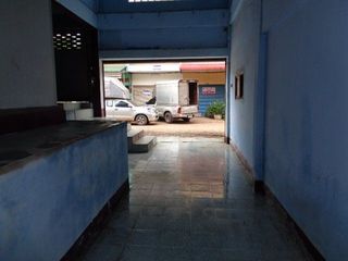 For sale 3 bed retail Space in Si Maha Phot, Prachin Buri