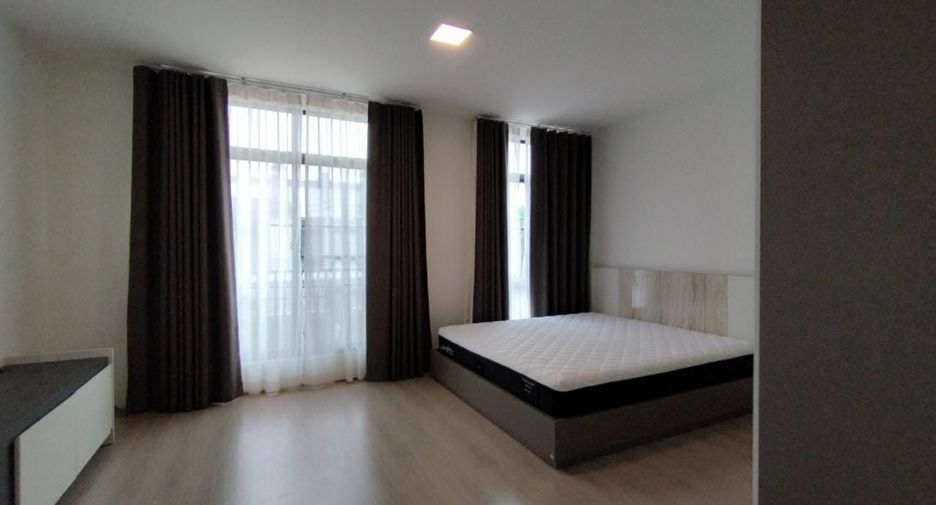For rent 2 bedrooms townhouse in Prawet, Bangkok