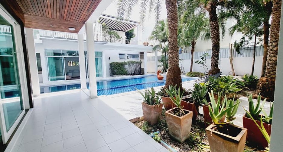 For rent 3 bedrooms villa in Hang Dong, Chiang Mai