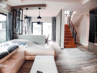 Casa en alquiler y en venta de 3 habitaciones en Bang Khen, Bangkok
