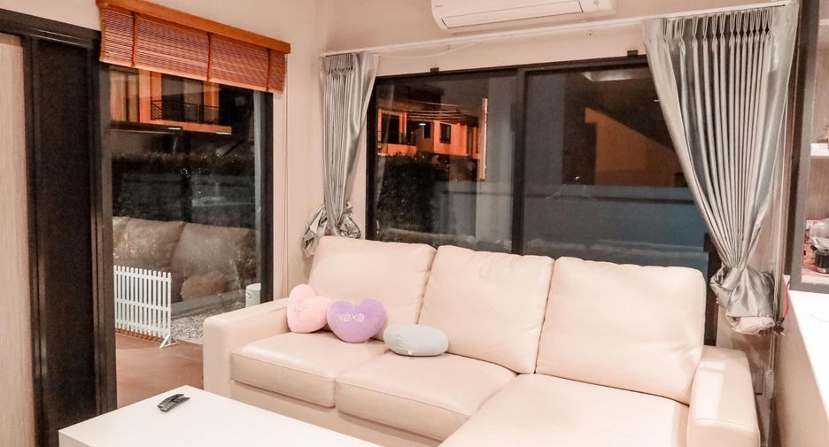 Haus zur Miete und zum Kauf mit 3 Zimmer in Bang Khen, Bangkok