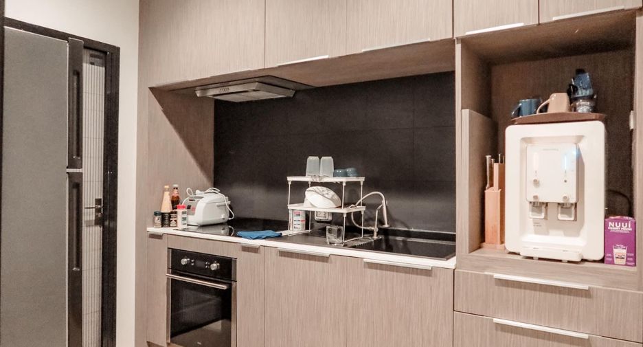 Haus zur Miete und zum Kauf mit 3 Zimmer in Bang Khen, Bangkok