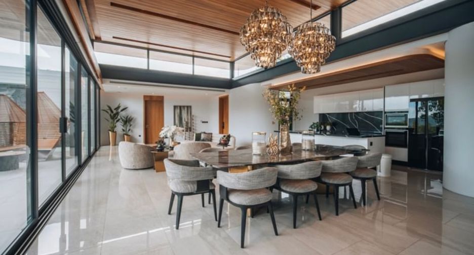 For sale 4 bedrooms villa in Thalang, Phuket