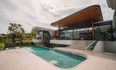 For sale 4 bedrooms villa in Thalang, Phuket