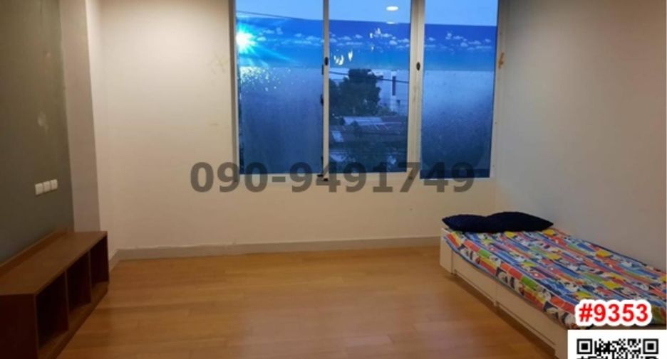 For sale 4 bedrooms house in Phaya Thai, Bangkok